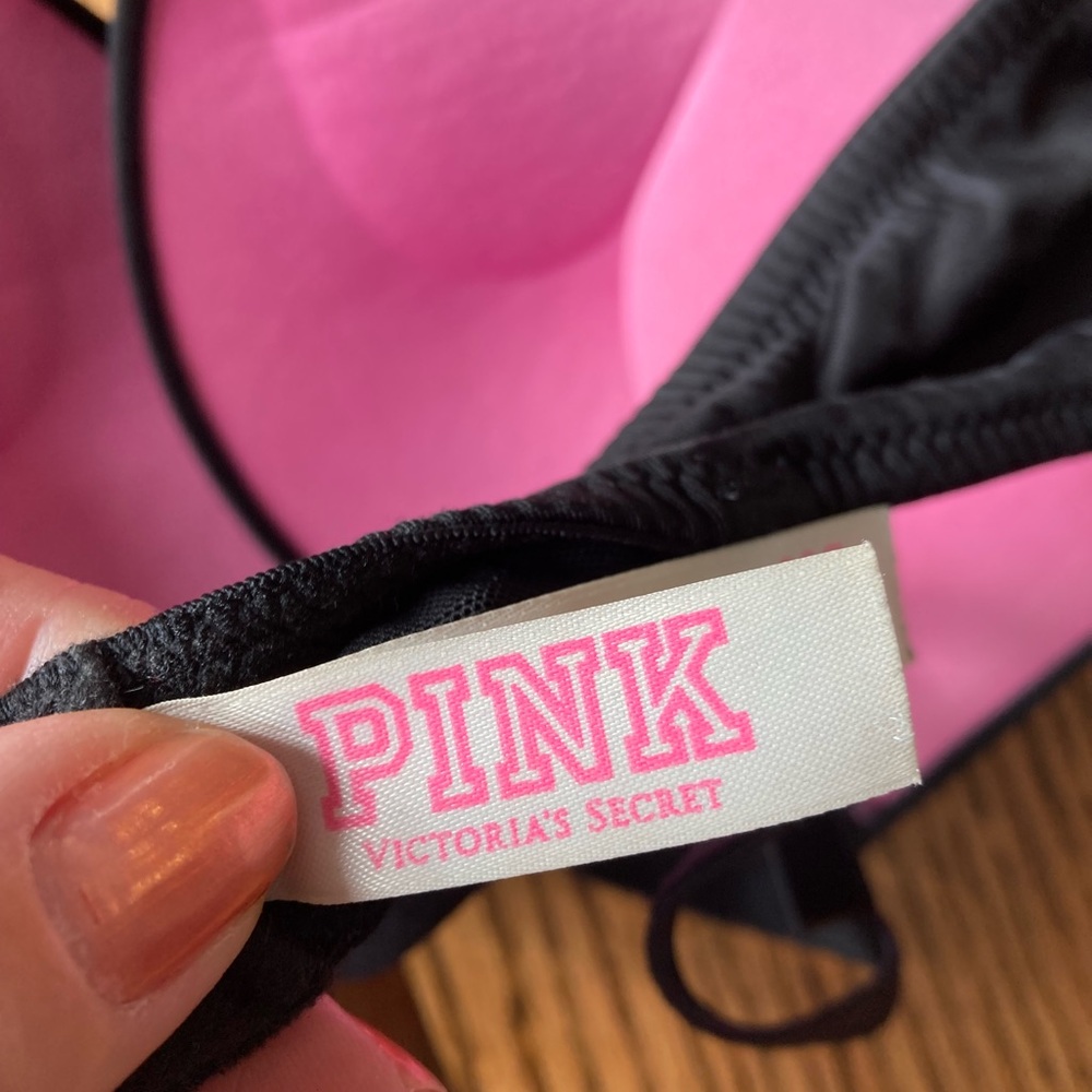 PINK Victoria's Secret Black Smooth Padded Underwire Bra - Picture 3 of 4